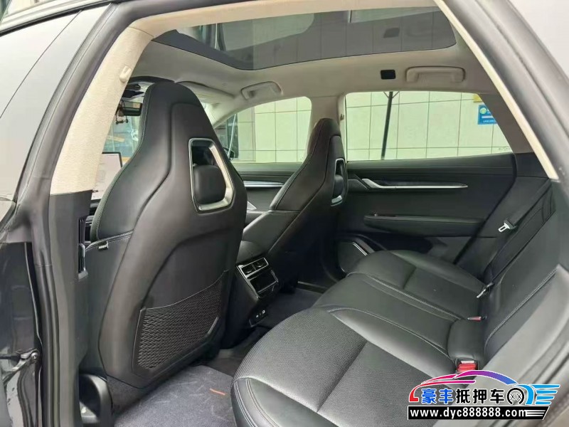 23年极氪001轿车抵押车出售