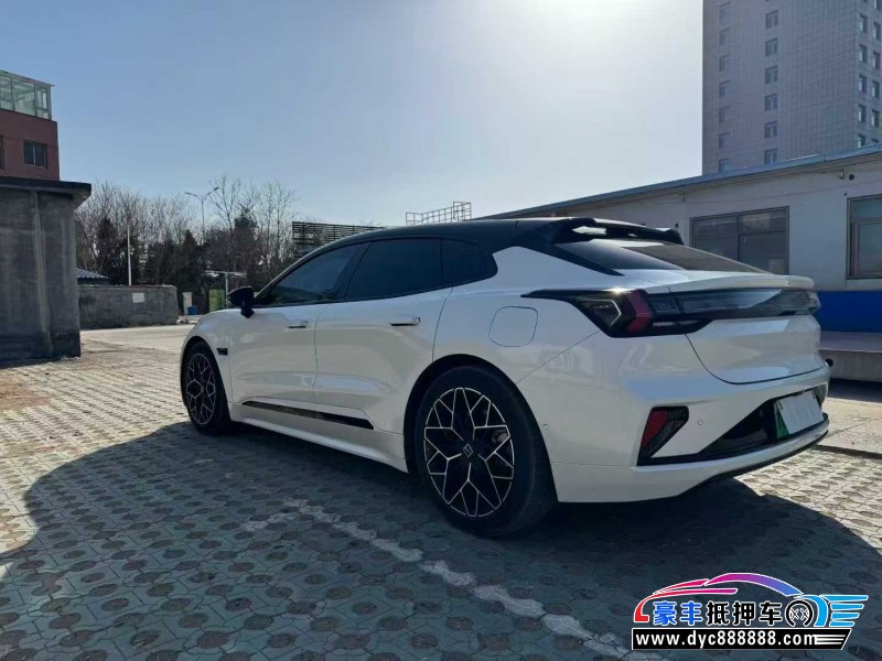 24年极氪001轿车抵押车出售