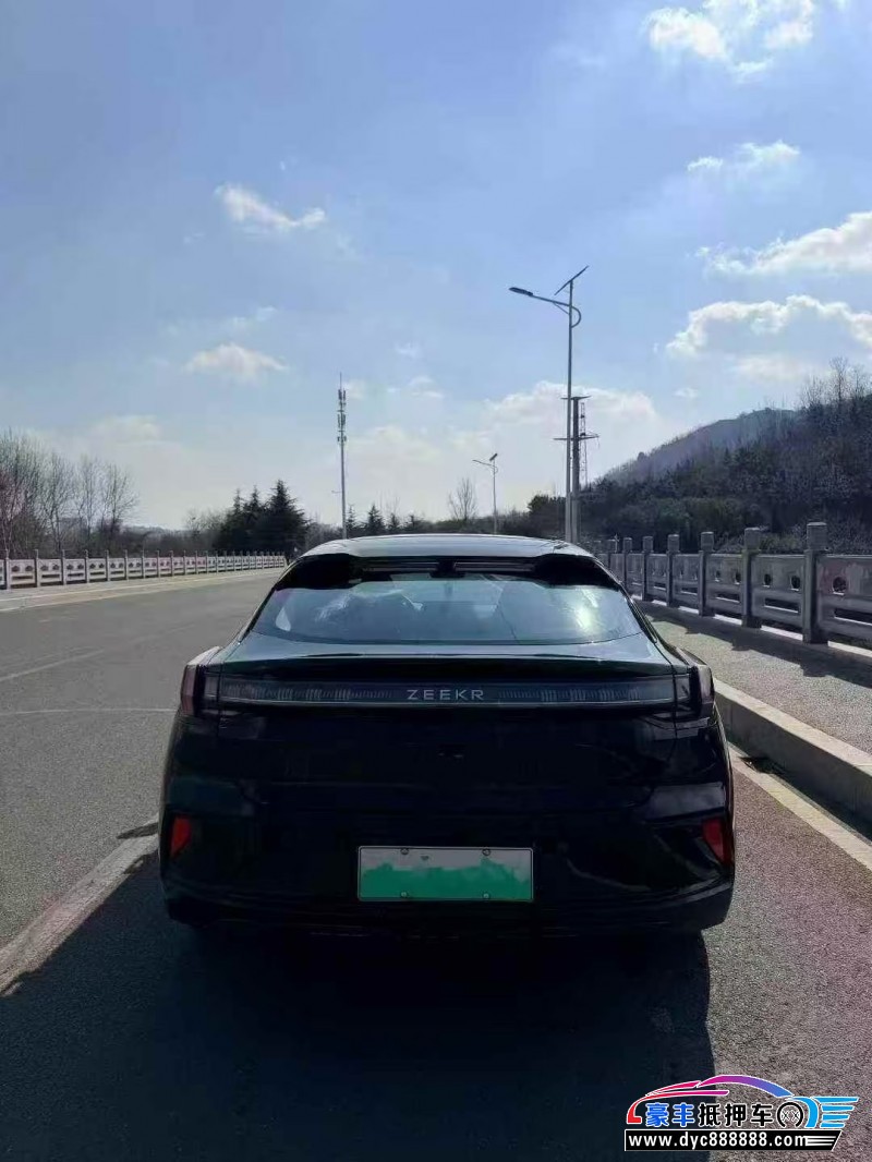 24年极氪001轿车抵押车出售