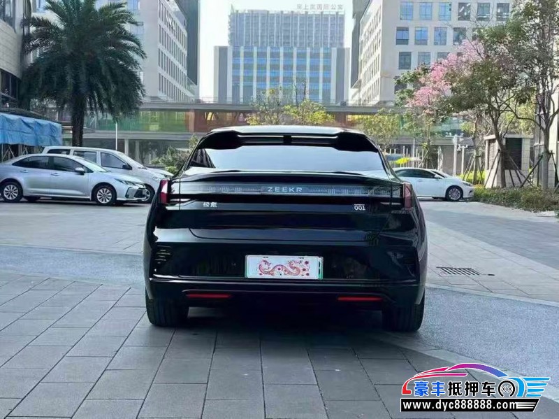 25年极氪001轿车抵押车出售