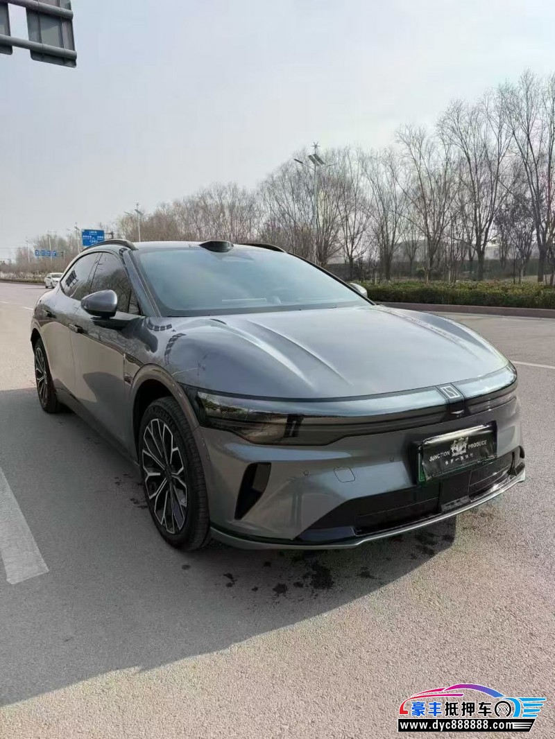 25年极氪007轿车抵押车出售