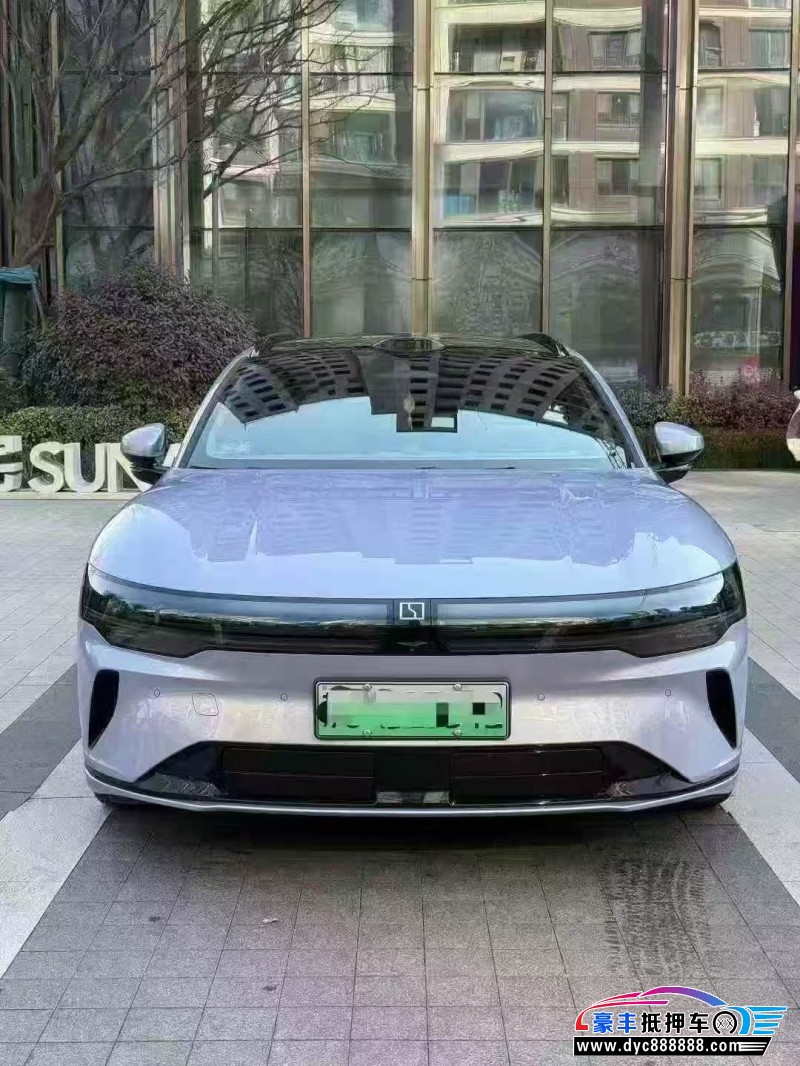 25年极氪007轿车抵押车出售