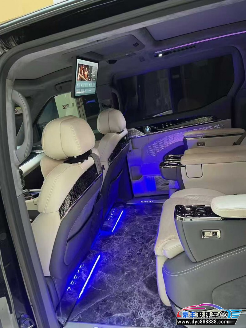 24年极氪009轿车抵押车出售