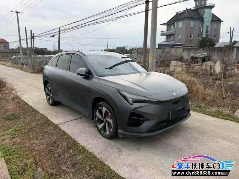 25年极狐阿尔法T轿车抵押车出售