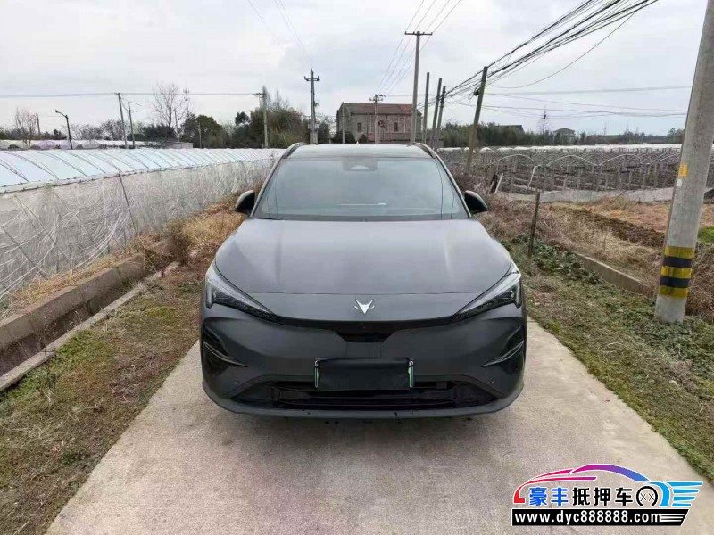 抵押车出售25年极狐阿尔法T轿车