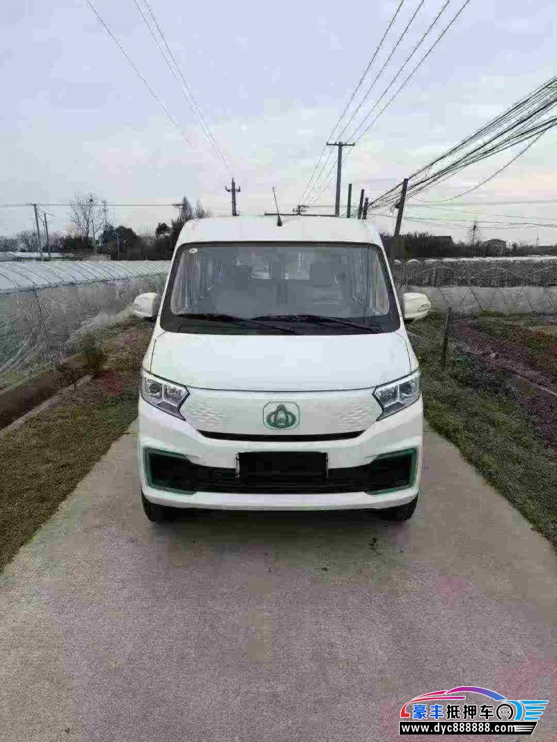 24年长安跨越V7轿车抵押车出售