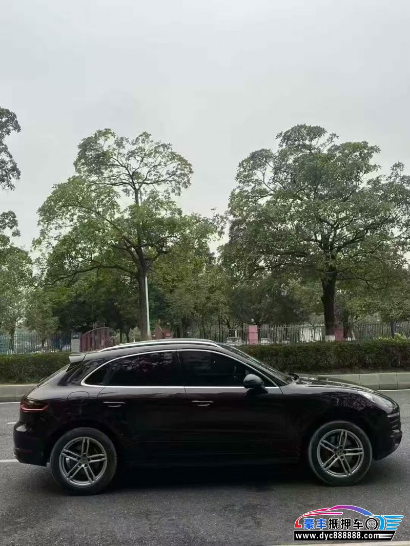 14年保时捷Macan迈凯轿车抵押车出售