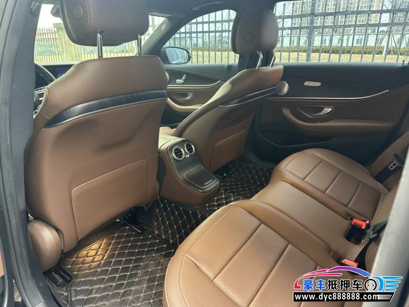 21年奔驰E轿车抵押车出售