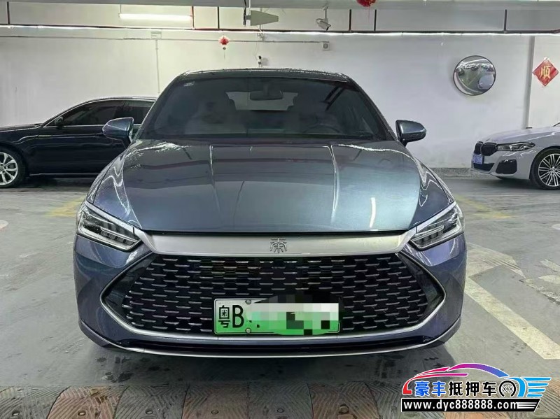 25年比亚迪秦轿车抵押车出售