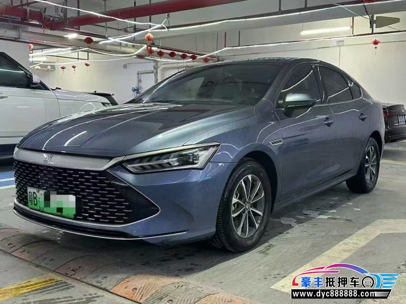 25年比亚迪秦轿车抵押车出售