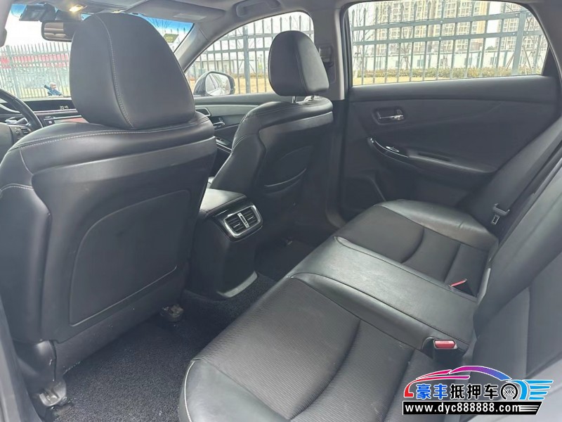 16年本田思铂睿轿车抵押车出售