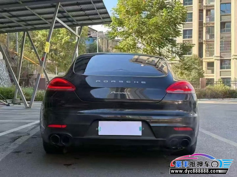 16年保时捷帕纳梅拉跑车抵押车出售