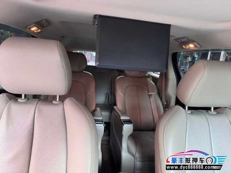 20年别克GL8轿车抵押车出售