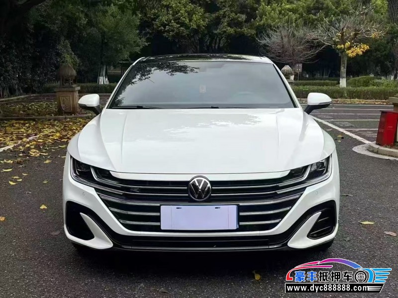 25年大众CC轿车抵押车出售