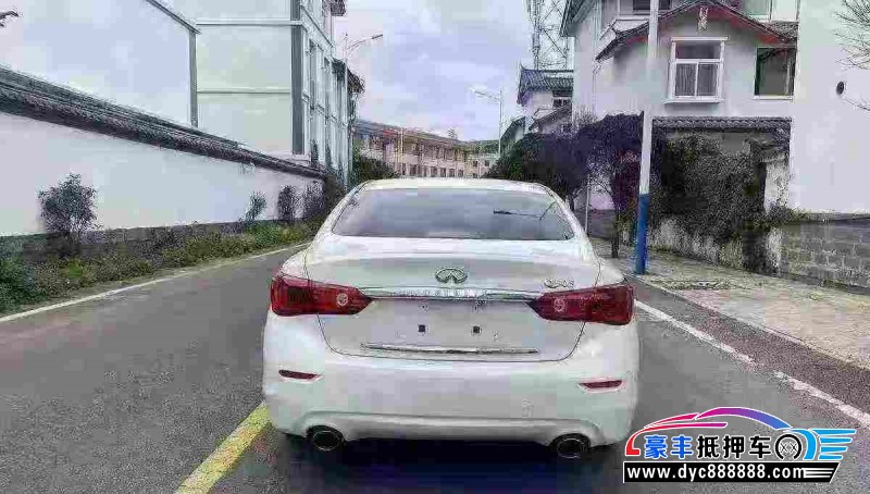 16年英菲尼迪Q50L轿车抵押车出售