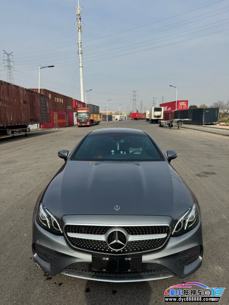 20年奔驰E轿车抵押车出售