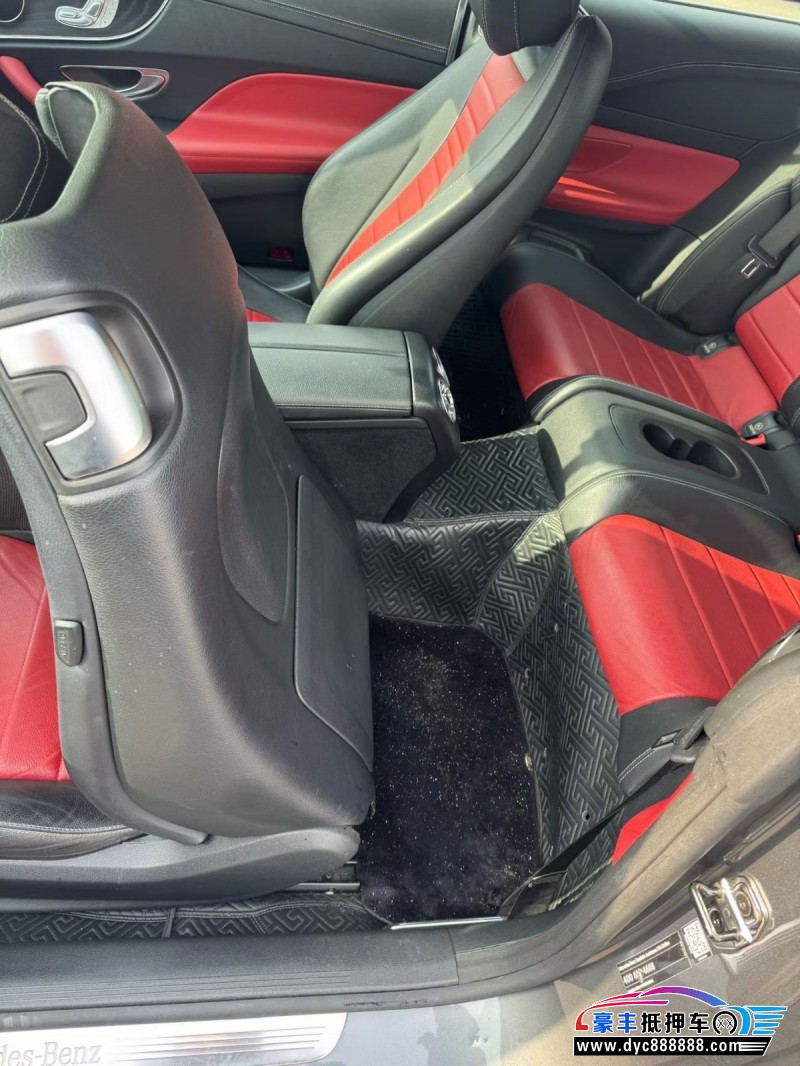 20年奔驰E轿车抵押车出售