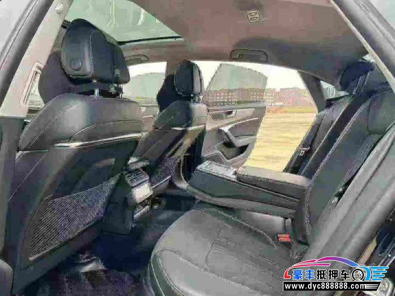 24年奥迪A7轿车抵押车出售