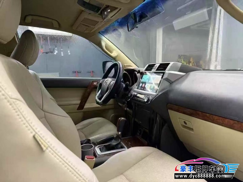 14年丰田普拉多（霸道）轿车抵押车出售