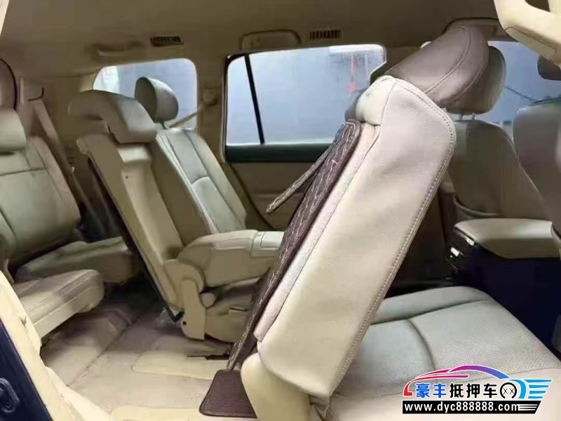 14年丰田普拉多（霸道）轿车抵押车出售