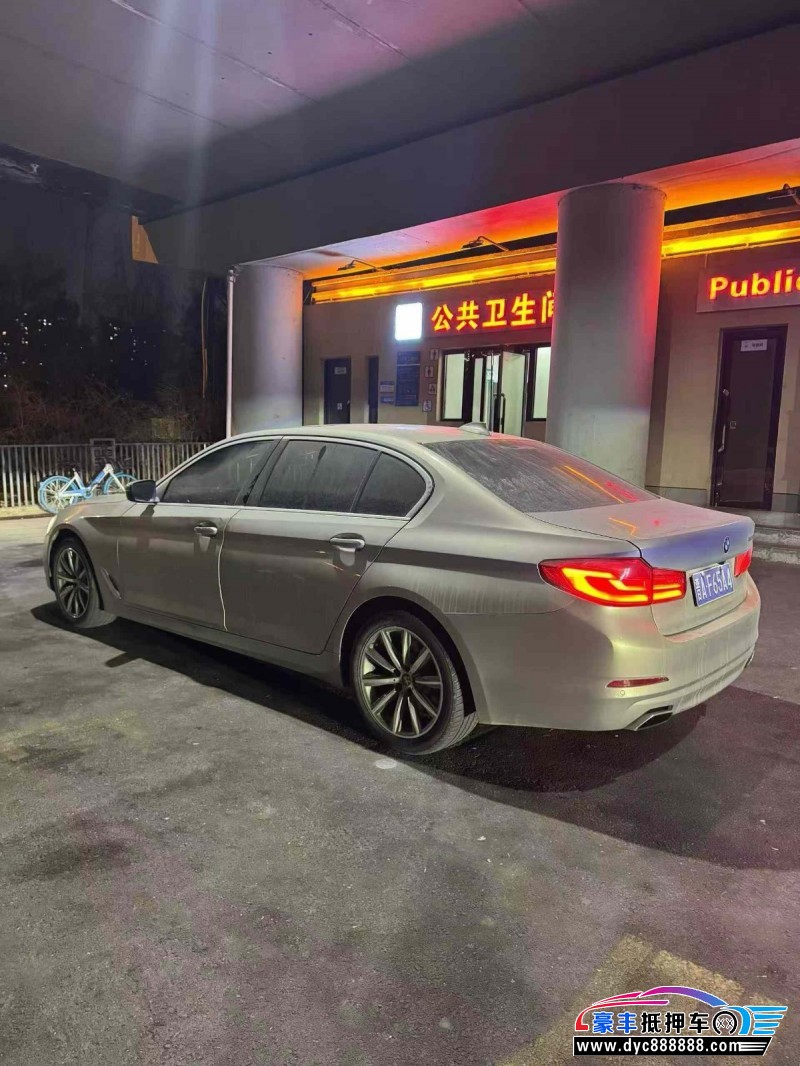 18年宝马5系轿车抵押车出售