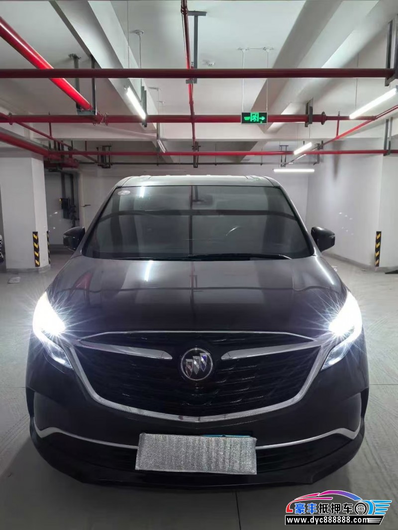 抵押车出售21年别克GL8轿车