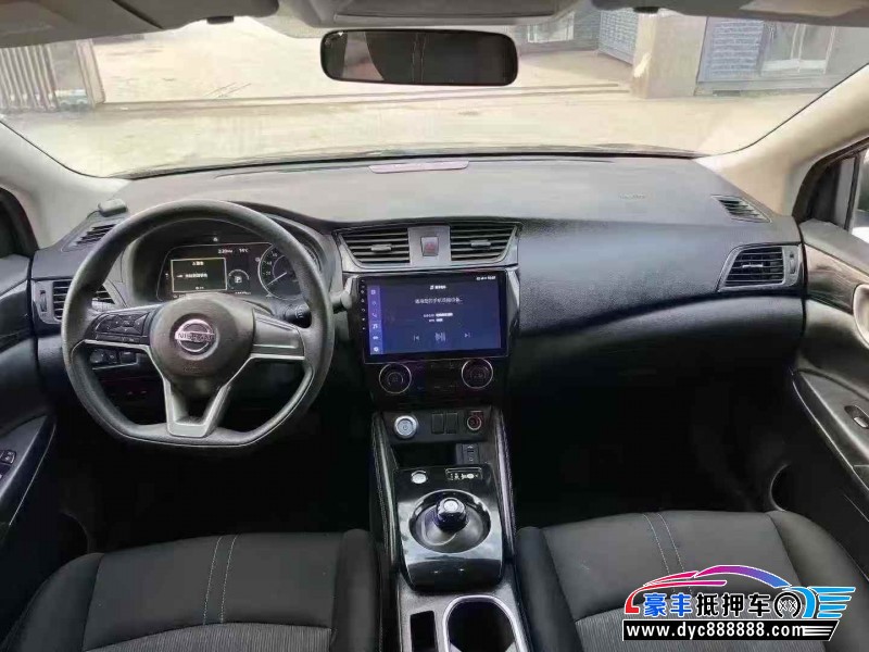 21年日产轩逸轿车抵押车出售