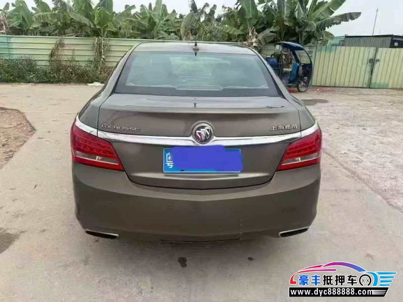 16年别克君越轿车抵押车出售