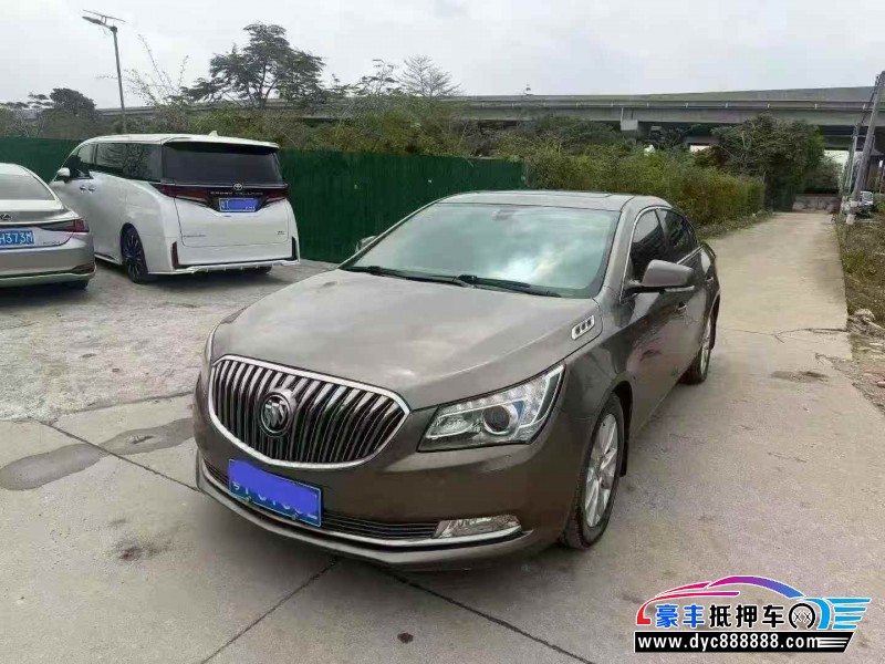 16年别克君越轿车抵押车出售