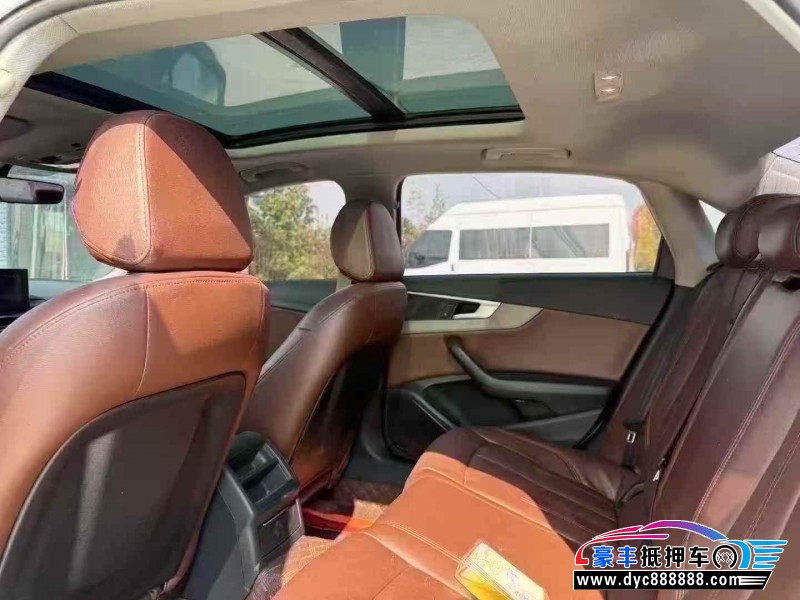 20年奥迪A4L轿车抵押车出售