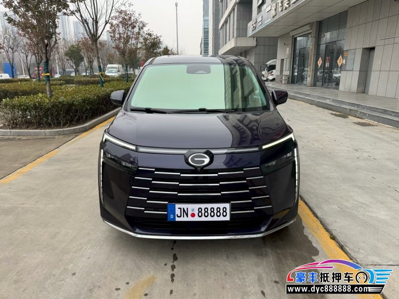 抵押车出售24年传祺e8轿车