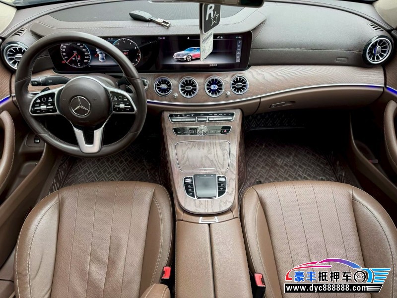 20年奔驰E轿车抵押车出售