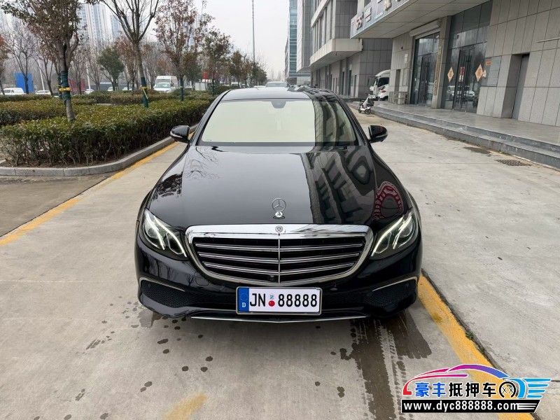 20年奔驰E轿车抵押车出售