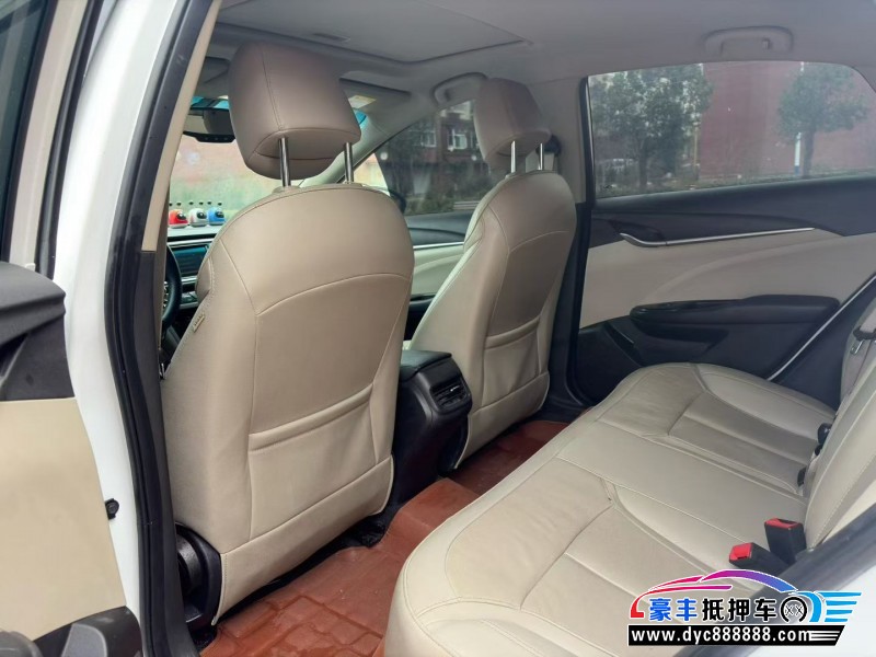 20年别克英朗轿车抵押车出售