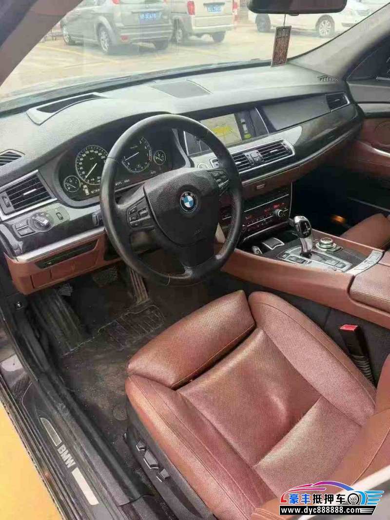 12年宝马5系轿车抵押车出售