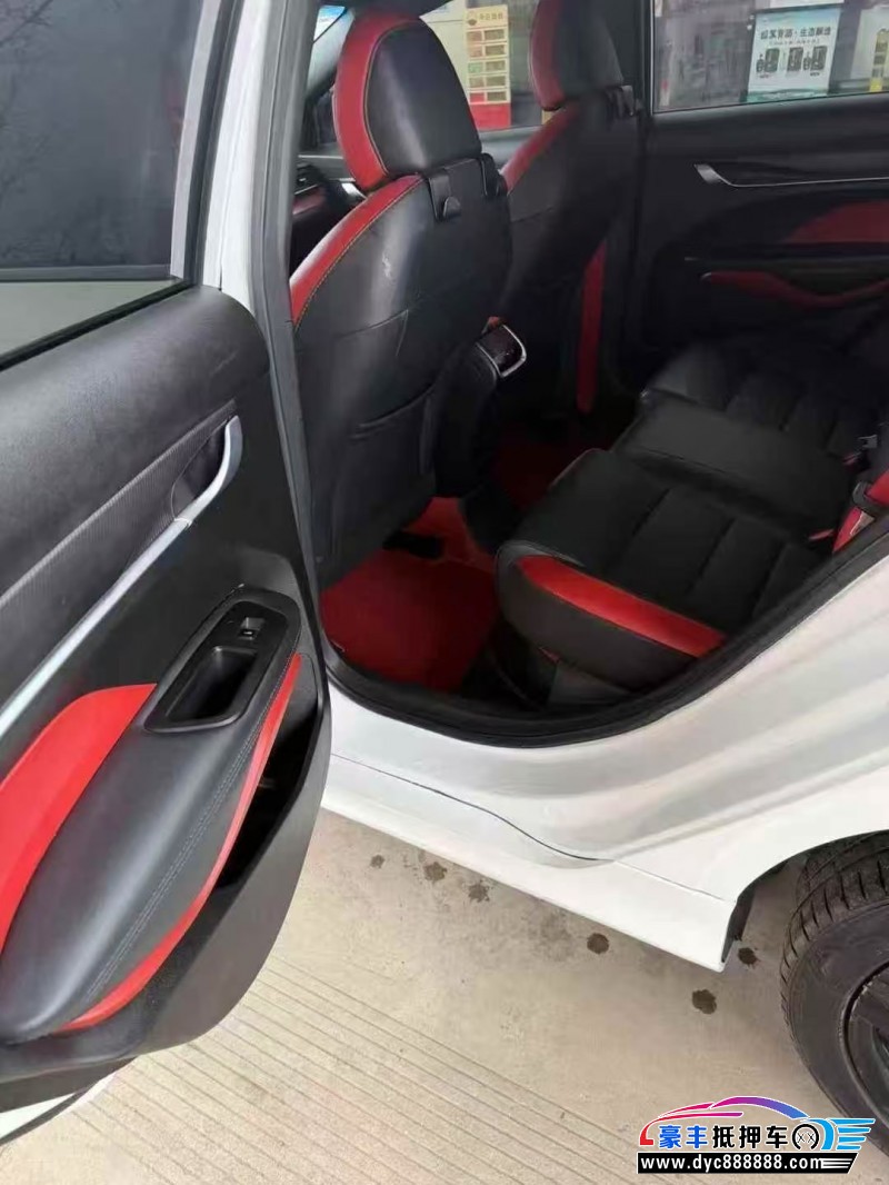 21年吉利缤瑞轿车抵押车出售