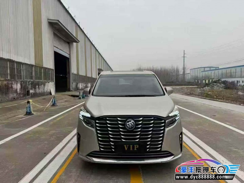 抵押车出售20年别克GL8轿车