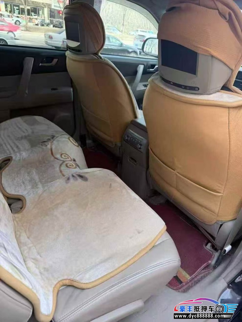 14年丰田汉兰达轿车抵押车出售