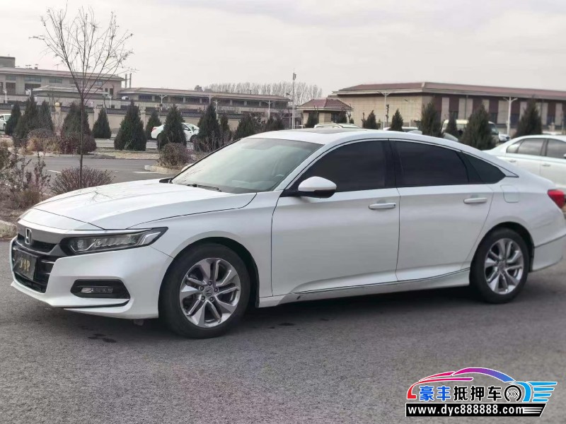 21年本田雅阁轿车抵押车出售
