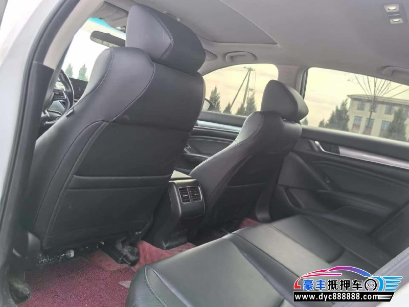 21年本田雅阁轿车抵押车出售