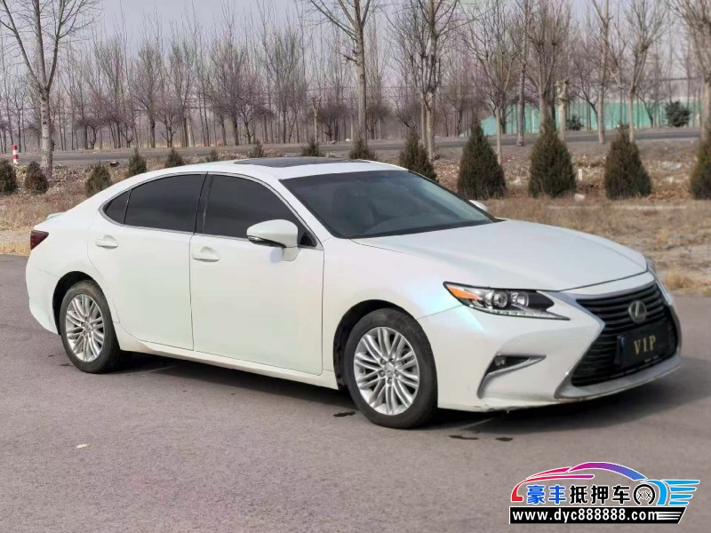 17年雷克萨斯ES轿车抵押车出售