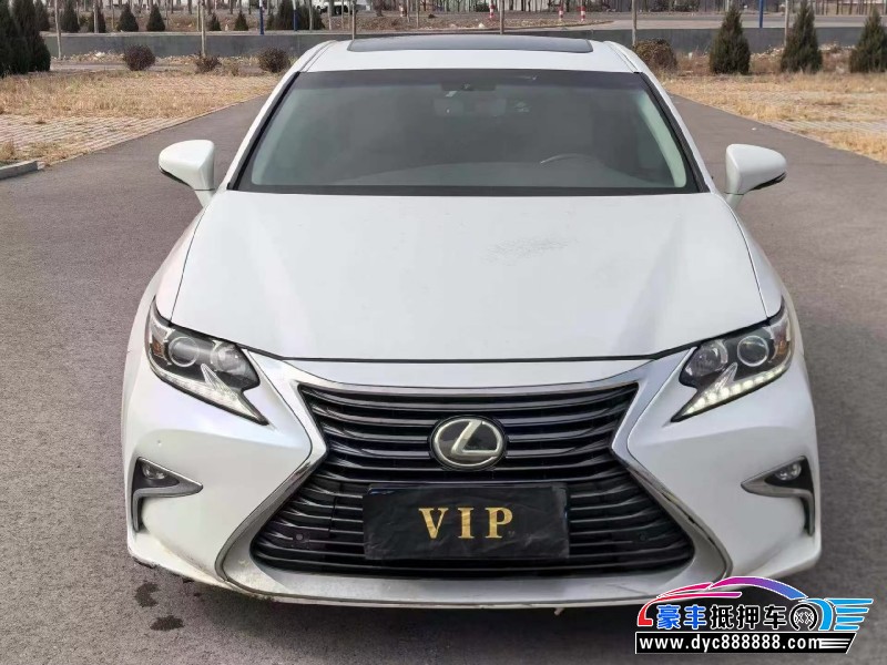 17年雷克萨斯ES轿车抵押车出售