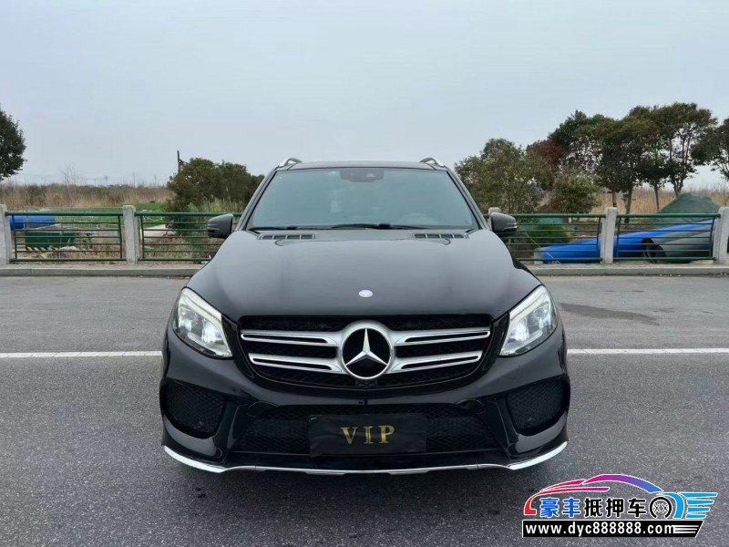 抵押车出售15年奔驰GLE轿车