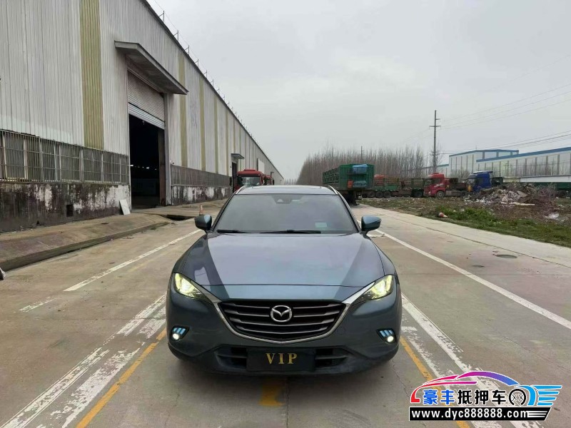 抵押车出售18年马自达CX-4轿车