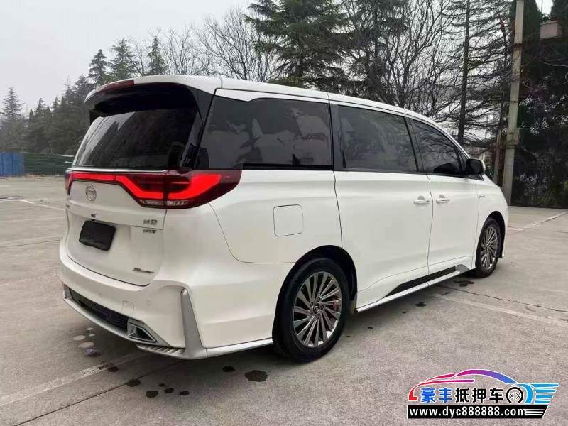 23年传祺M8轿车抵押车出售