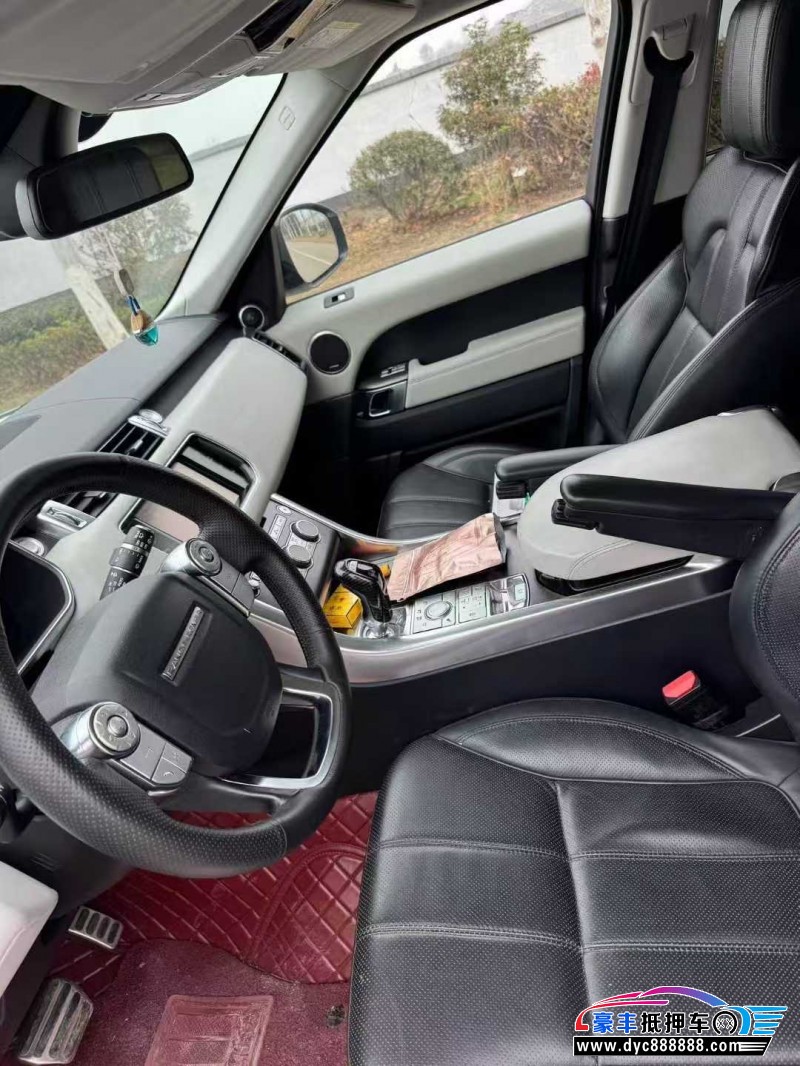 14年路虎揽胜运动轿车抵押车出售