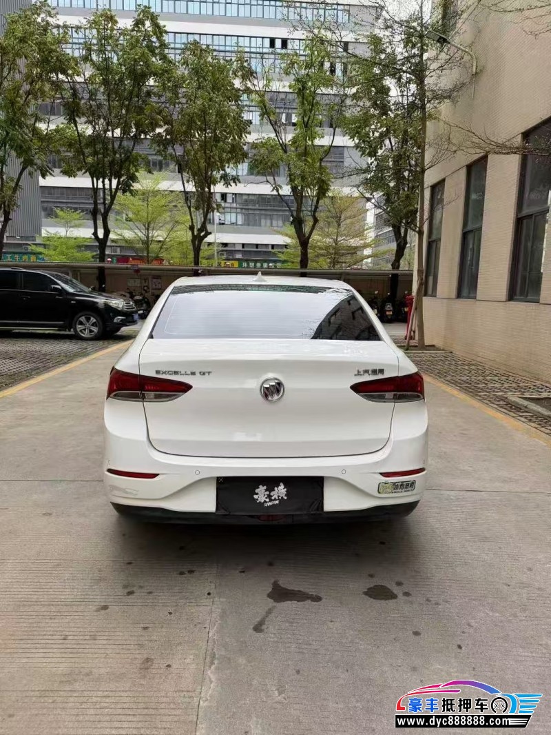 20年别克英朗轿车抵押车出售