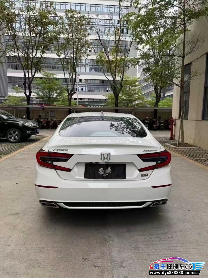 22年本田雅阁轿车抵押车出售