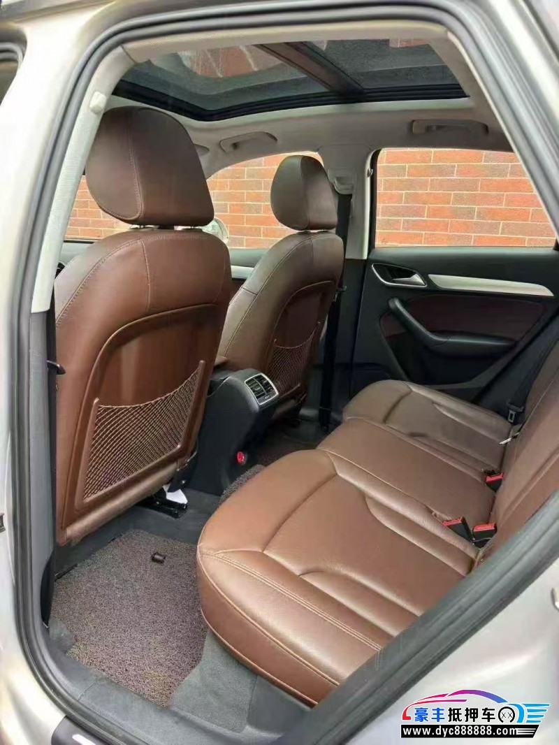 15年奥迪Q3轿车抵押车出售