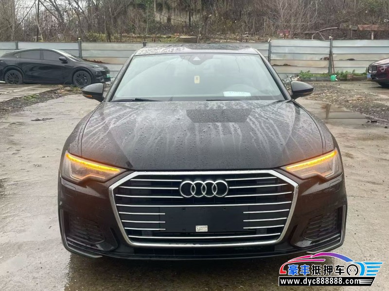 抵押车出售21年奥迪A6L轿车